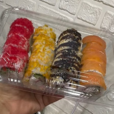 Yasamalda suşi emalı müəssisəsinin qanunsuz fəaliyyət göstərdiyi aşkarlanıb