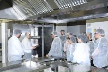 Qida ilə təmasda olan mütəxəssislər üçün növbəti təlim təşkil olunub