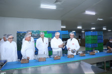 Qoşqar Təhməzli “ATS Food” MMC-nin fəaliyyəti ilə tanış olub