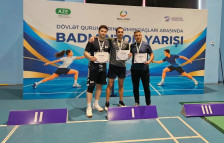 AQTA əməkdaşı badminton yarışında yer tutub