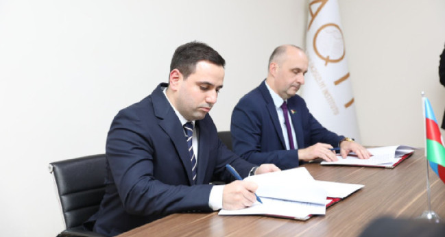 AQTİ və “BelVitunifarm” ASC arasında ölkəmizdə baytarlıq preparatlarının birgə istehsalı müəssisəsinin yaradılması ilə bağlı müqavilə imzalanıb