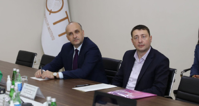 AQTİ və “BelVitunifarm” ASC arasında ölkəmizdə baytarlıq preparatlarının birgə istehsalı müəssisəsinin yaradılması ilə bağlı müqavilə imzalanıb