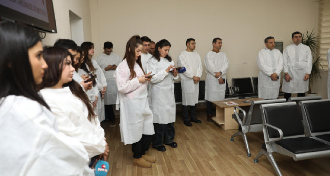 AQTİ-nin laboratoriyalarına növbəti mediatur təşkil olunub