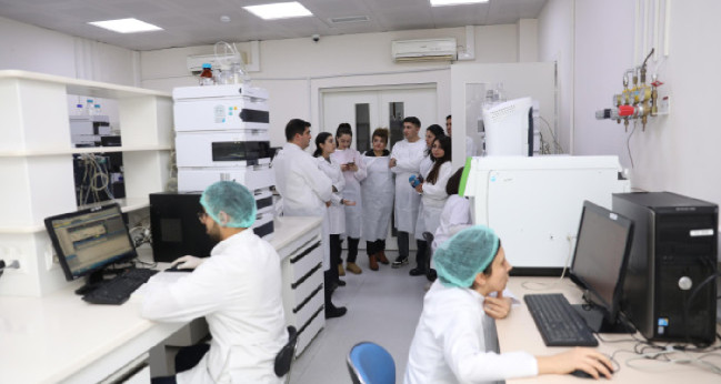 AQTİ-nin laboratoriyalarına növbəti mediatur təşkil olunub