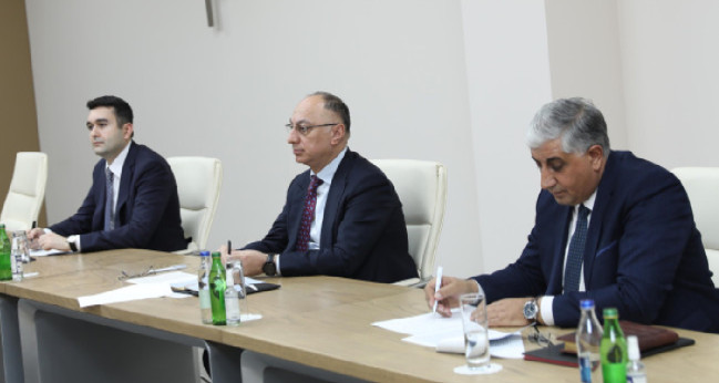 AQTA sədri heyvandarlıq məhsullarının istehsalı, emalı, həmçinin heyvan və quş kəsimi sahəsində fəaliyyət göstərən sahibkarları qəbul edib