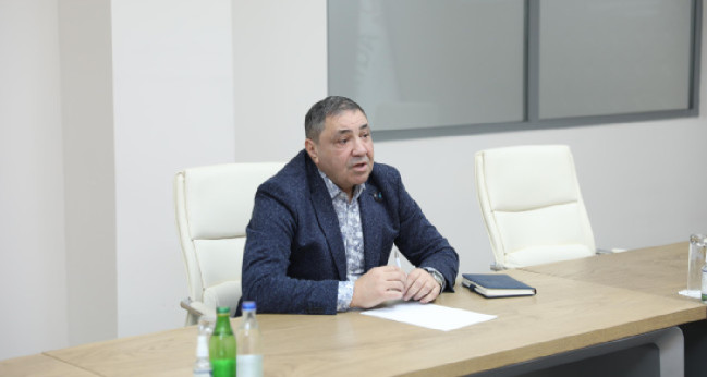 AQTA sədri heyvandarlıq məhsullarının istehsalı, emalı, həmçinin heyvan və quş kəsimi sahəsində fəaliyyət göstərən sahibkarları qəbul edib