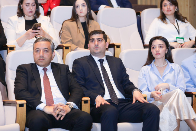 ”Möcüzə Qida – Ana Südü” konfransı keçirilib