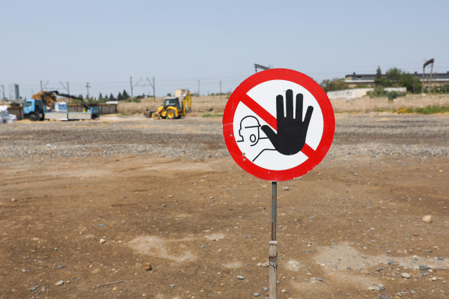 İmişlidə yararsız və qadağan olunmuş pestisidlər xüsusi poliqona daşınıb