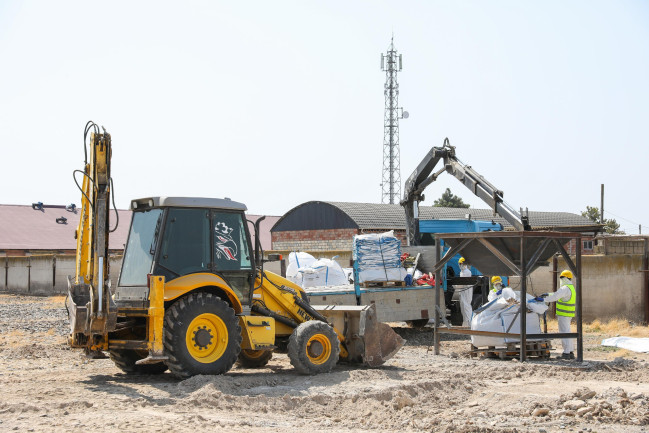 İmişlidə yararsız və qadağan olunmuş pestisidlər xüsusi poliqona daşınıb