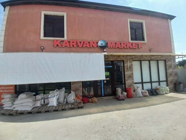 Cəlilabadda fəaliyyət göstərən “Karvan” marketdə normativ tələblər pozulub