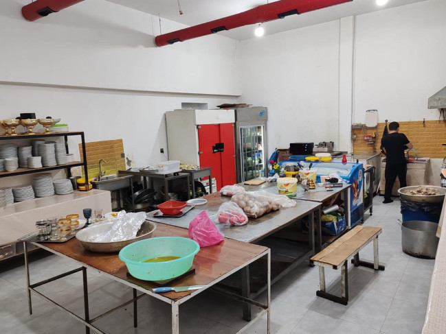 Bərdədə “Aristokrat” restoranında nöqsanlar aşkarlanıb