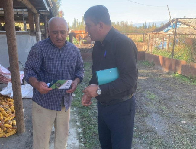 Zaqatala və Balakəndə zərərvericiyə qarşı maarifləndirmə davam edir