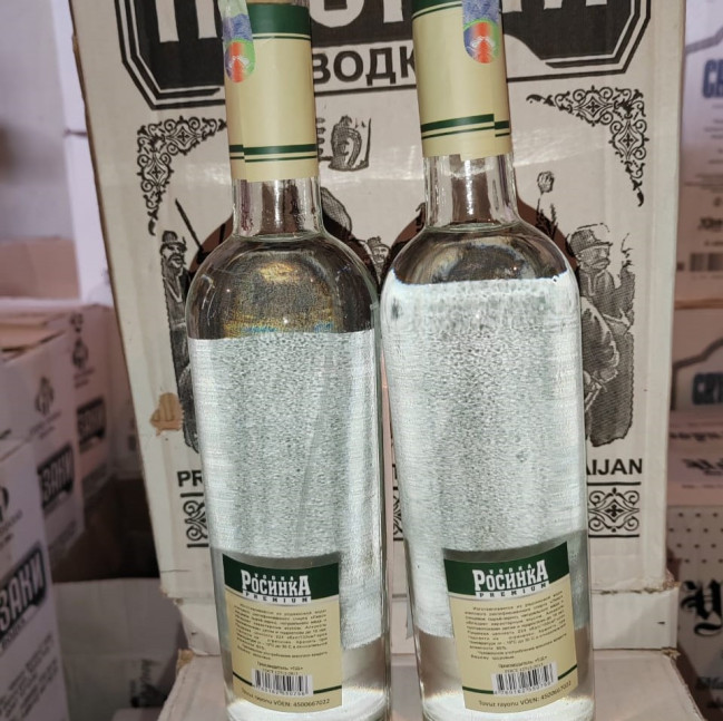 Gəncədə fəaliyyət göstərən topdansatış mağazasında saxta alkoqollu içkilər aşkarlanıb