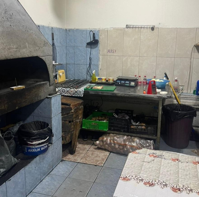 Nəsimi rayonunda “Ərzurum” ictimai iaşə müəssisəsində normativ tələblər pozulub