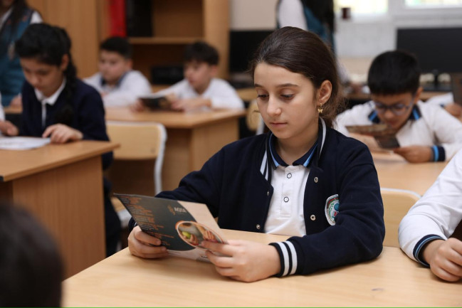 AQTA “Sağlam məktəbli” layihəsini davam etdirir