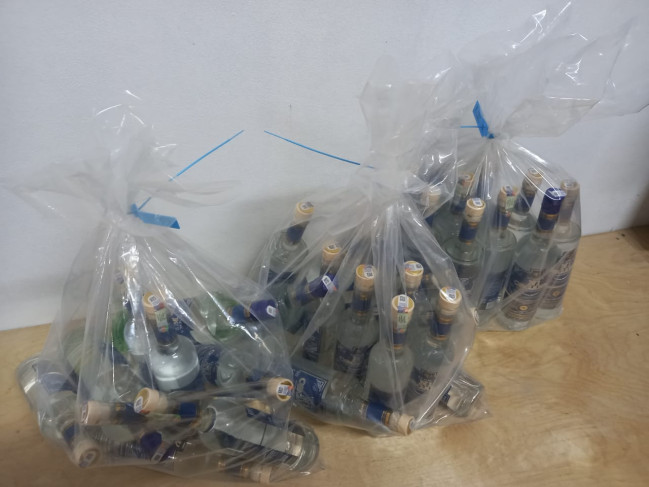 Gəncə və Göygölün bir sıra ticarət obyektlərində saxta alkoqollu içkilər aşkarlanıb