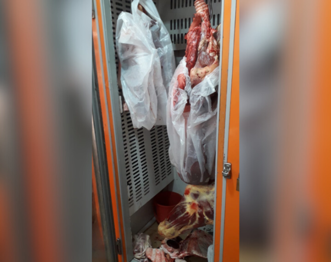 Lənkəranda “Böyük Bazar” ərazisində ət satışı məntəqələrində monitorinq keçirilib