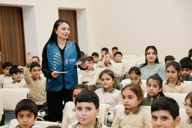 AQTA iki məktəbdə 553 şagirdi sağlam qidalanma mövzusunda maarifləndirdi
