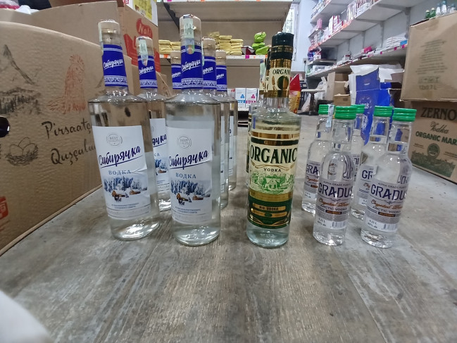 Masallıda daha iki marketdə saxta alkoqollu içkilər aşkarlanıb