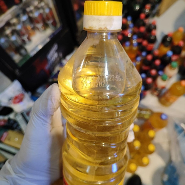 Astarada “Dolu” marketdə istehlaka yararsız məhsullar aşkarlanıb