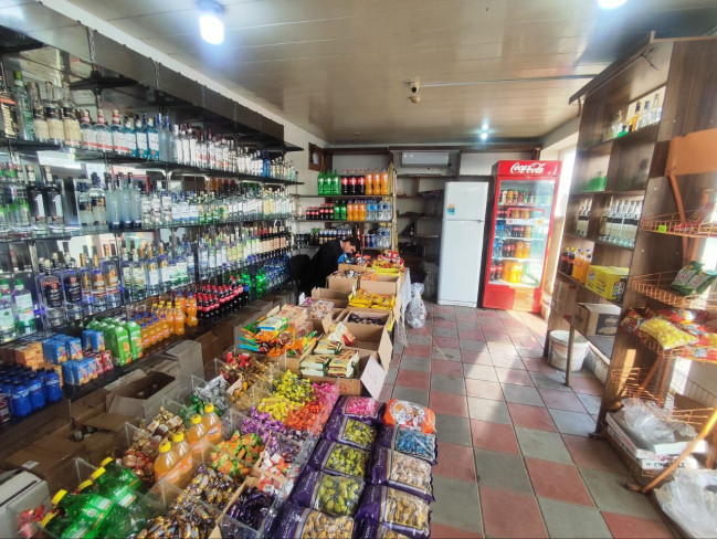 Masallıda marketdə saxta alkoqollu içkilər aşkar edilərək satışdan kənarlaşdırılıb