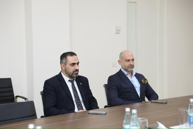 “Intercontinental Hotel Baku” nəzdində fəaliyyət göstərən “Xəmsə” restoranına “5 ulduz” sertifikatı təqdim olundu