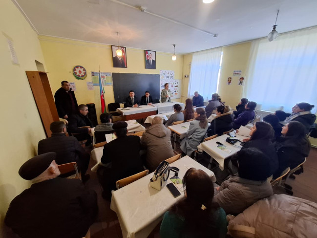 Şəkidə qəhvəyi mərmər bağacığına qarşı maarifləndirici görüşlər keçirilib