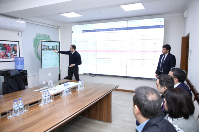 Özbəkistanda səfərdə olan AQTA nümayəndə heyəti fitosanitar laboratoriya ilə tanış olub