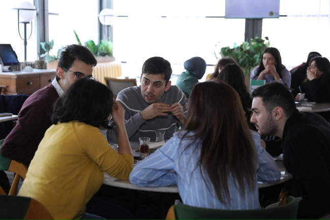 Novruz bayramına həsr olunan “Kudos” intellektual-əyləncəli yarış keçirilib