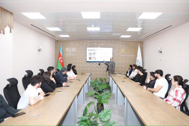 Qida ilə təmasda olan mütəxəssislər üçün növbəti təlim təşkil olunub