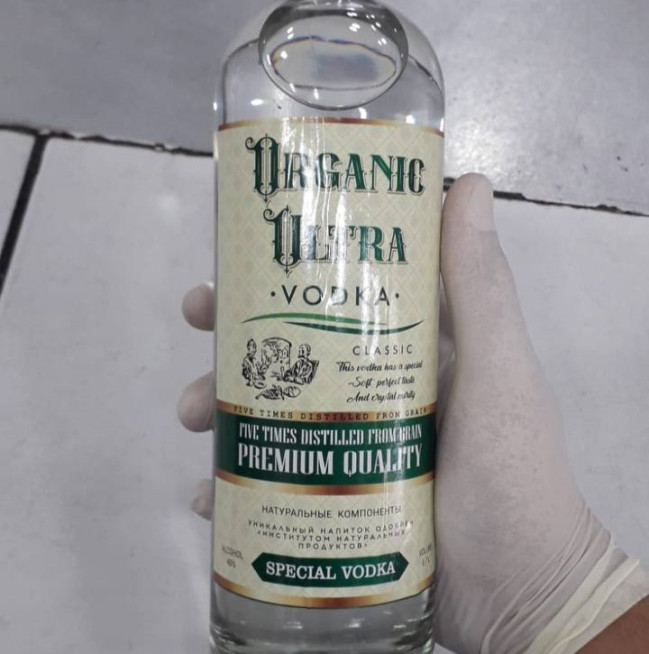 Lənkəranda “Ağ Saray” şadlıq evində mənşəyi məlum olmayan alkoqollu içkilər aşkarlanıb