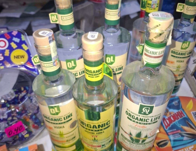 Ticarət obyektində saxta alkoqollu içkilərin satışı aşkarlanıb