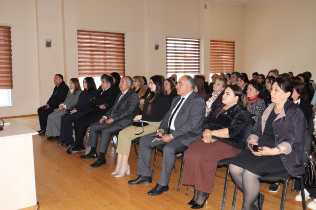 Göygöldə məktəblərdə qida təhlükəsizliyi və sağlam qidalanmanın təşkili ilə bağlı maarifləndirici tədbir keçirilib