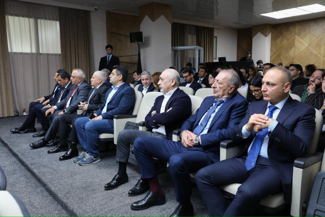 AQTA-da “Təhlükəsiz qidanın memarlığı” mövzusuna həsr olunmuş konfrans keçirilib