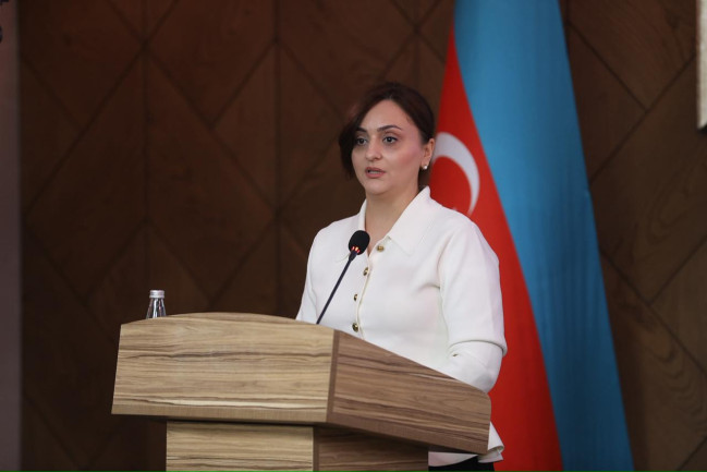 AQTA-da “Təhlükəsiz qidanın memarlığı” mövzusuna həsr olunmuş konfrans keçirilib