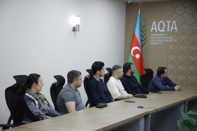 Qida ilə təmasda olan mütəxəssislər üçün gigiyena təlimi keçirilib