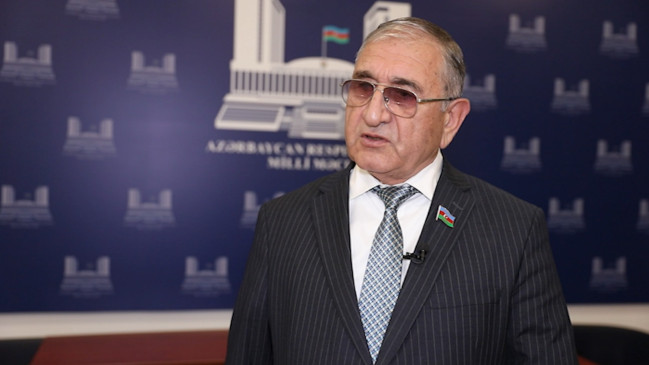 Milli Məclisin Aqrar siyasət komitəsinin sədri Tahir Rzayev "Erkən kəsimə son" kampaniyasını dəstəkləyir