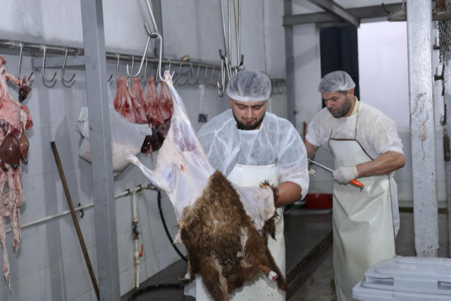 Ölkə üzrə 134 ünvanda qurbanlıq heyvanların satış və kəsim xidmətləri davam etdirilib