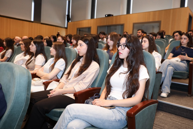 7 İyun – Ümumdünya Qida Təhlükəsizliyi Gününə həsr olunan beynəlxalq seminar keçirilib