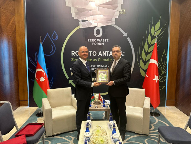 AQTA sədrinin müavini İstanbulda beynəlxalq forumda iştirak edib
