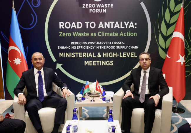 AQTA sədrinin müavini İstanbulda beynəlxalq forumda iştirak edib