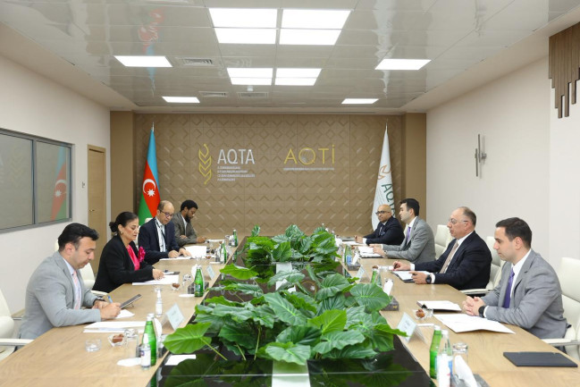 AQTA sədri Qoşqar Təhməzli IFAD nümayəndə heyəti ilə görüşüb