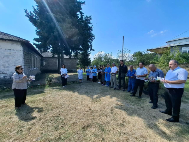 Amerika ağ kəpənəyi və Qəhvəyi mərmər bağacığı ilə bağlı maarifləndirmə tədbirləri davam etdirilir