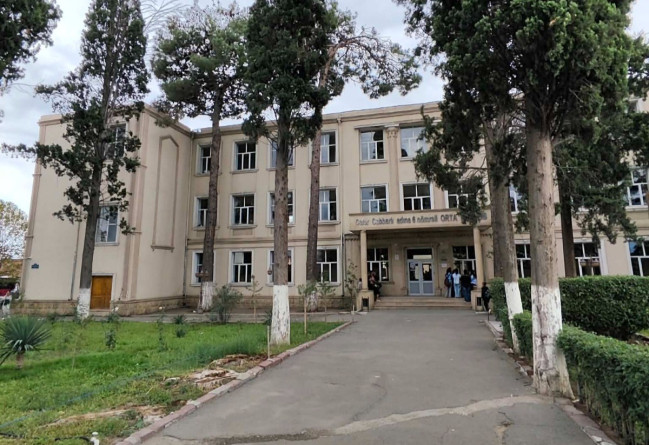 Gəncədə məktəb bufetində yoxlama aparılıb, fəaliyyəti məhdudlaşdırılıb