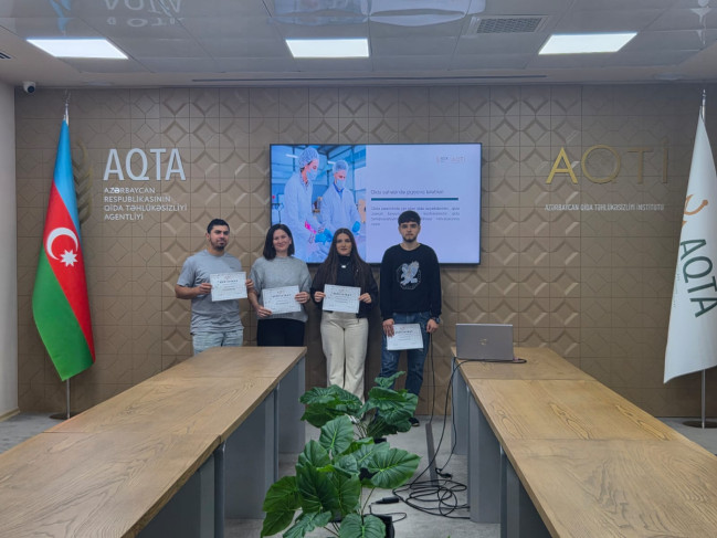 Qida ilə təmasda olan mütəxəssislər üçün növbəti təlim keçirilib