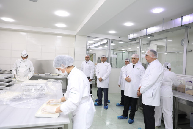 AQTA sədri unlu qənnadı məmulatlarının istehsalı müəssisəsində olub