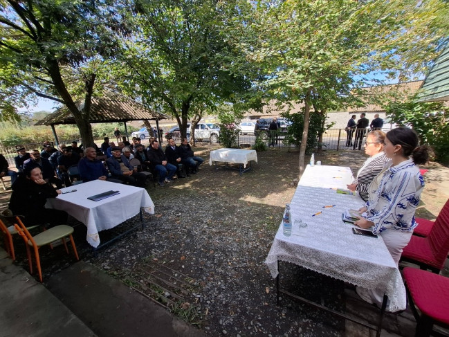 Qax rayonunda qəhvəyi mərmər bağacığına qarşı maarifləndirmə tədbirləri keçirilib