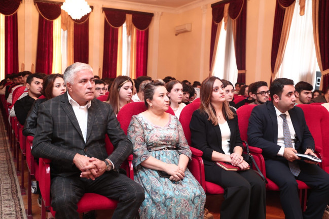 AQTİ əməkdaşları Azərbaycan Texnologiya Universitetinin tələbələri ilə görüşüb