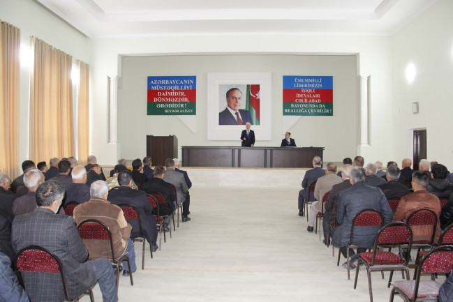 Cəlilabadda kartof istehsalçıları və ixracatçıları ilə görüş keçirilib