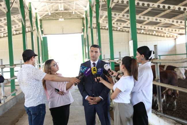 AQTA Qurban bayramı ilə bağlı jurnalistlər üçün infotur təşkil edib